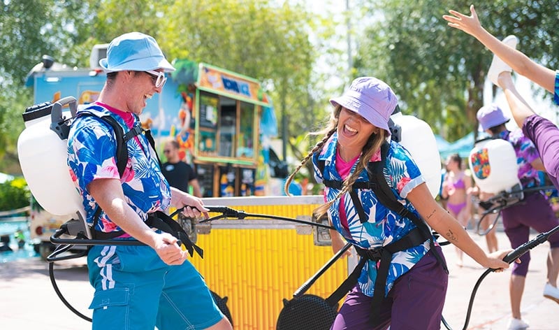 Aquatica Aloha to Summer event entertainment