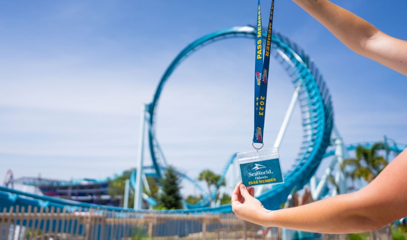 Pass Member exclusive Pipeline Lanyard.