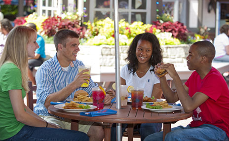 Eat Free Dining Image